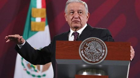 López Obrador apunta que su reforma al Poder Judicial plantea que exista un tribunal para que esté pendiente del funcionamiento, y declaró que antes no se conocían a jueces, magistrados ni ministros. SUN / B. Fregoso